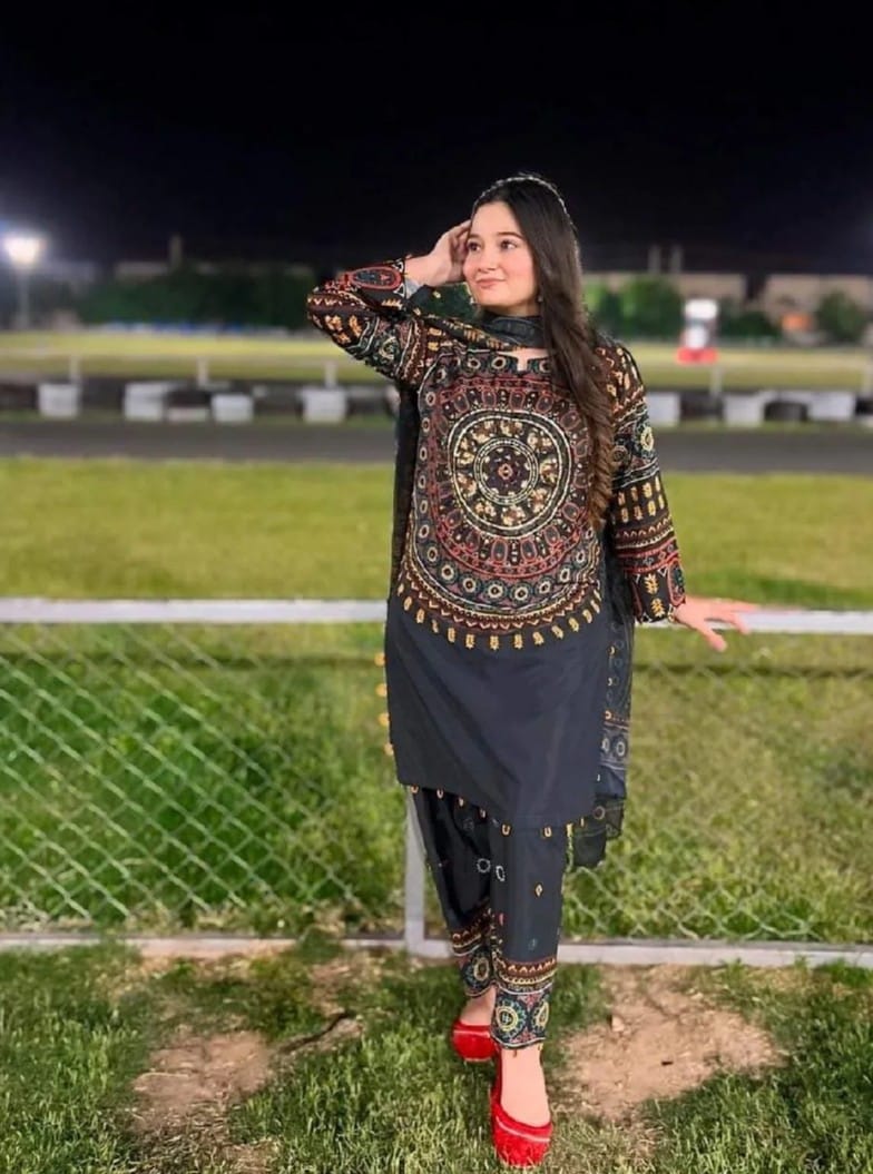 Lawn Digital Mirror 2 piece Suit